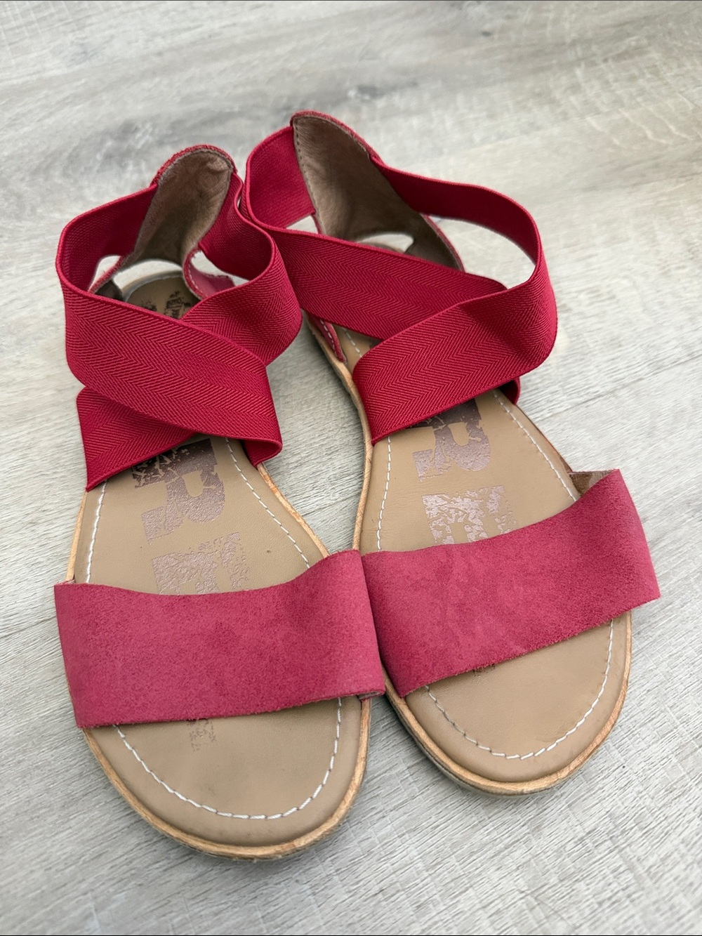 Sorel Ella II Slide Sandal Women's 6.5 Red Suede Summer